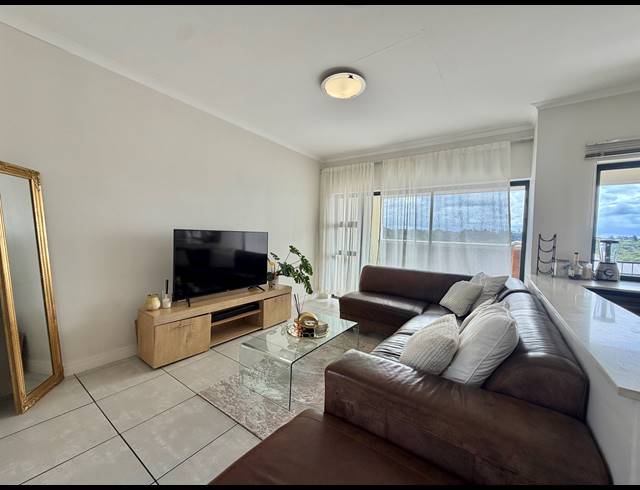 2 BEDROOM APARTMENT TO LET IN BALLITO CENTRAL